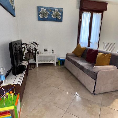 Appartamento Casa Linabelli Reggio nell'Emilia Esterno foto